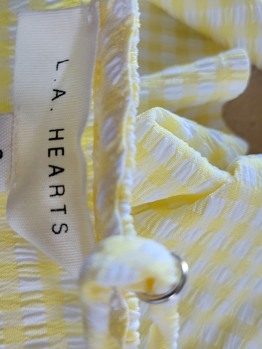 La Hearts Yellow Gingham Crop Cami - Picture 4 of 6